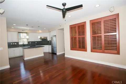 Living - 129 Chantilly, Irvine, CA 92620 photo 11 of 14