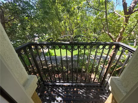 Exterior - 129 Chantilly, Irvine, CA 92620 photo 6 of 8