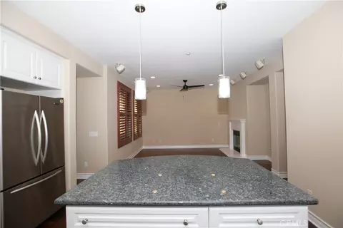 Living - 129 Chantilly, Irvine, CA 92620 photo 12 of 14