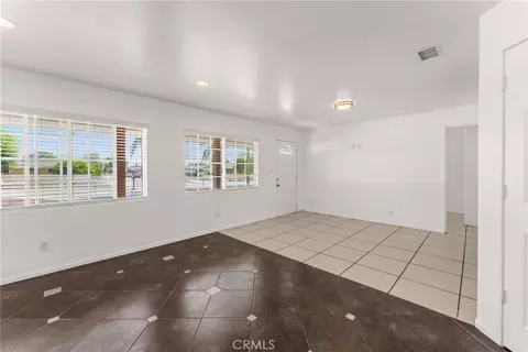 10674 Locust Ave, Bloomington, CA 92316 photo 11
