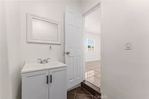 10674 Locust Ave, Bloomington, CA 92316 photo 20