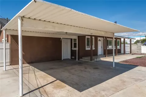 10674 Locust Ave, Bloomington, CA 92316 photo 4