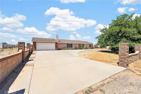 Exterior - 15072 Orange St, Hesperia, CA 92345 photo 2 of 6