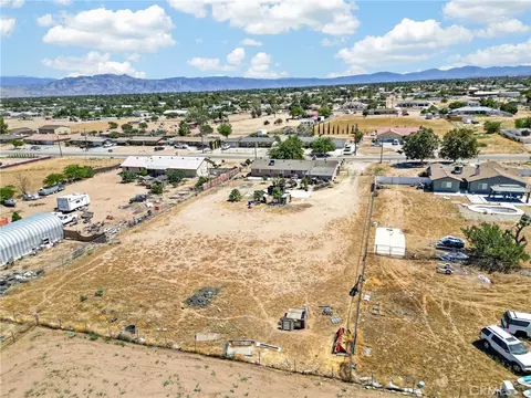 View/Area - 15072 Orange St, Hesperia, CA 92345 photo 2 of 7