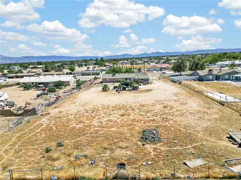View/Area - 15072 Orange St, Hesperia, CA 92345 photo 5 of 7