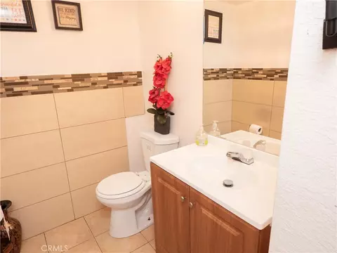 Bath - 11430 Star St, Adelanto, CA 92301 photo 1 of 4