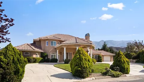 Exterior - 38136 Butterfly Ct, Yucaipa, CA 92399 photo 6 of 19