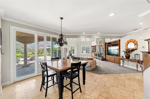 Dining - 38136 Butterfly Ct, Yucaipa, CA 92399 photo 4 of 4