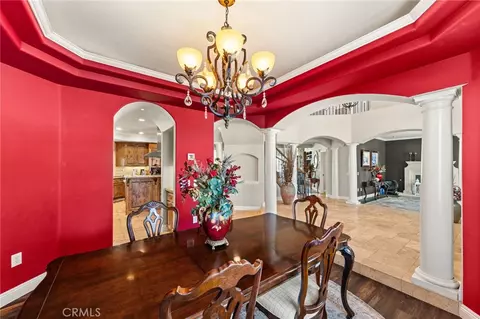 Dining - 38136 Butterfly Ct, Yucaipa, CA 92399 photo 2 of 4