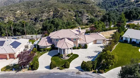 View/Area - 38136 Butterfly Ct, Yucaipa, CA 92399 photo 4 of 10