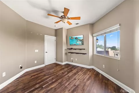Bedroom - 38136 Butterfly Ct, Yucaipa, CA 92399 photo 5 of 7