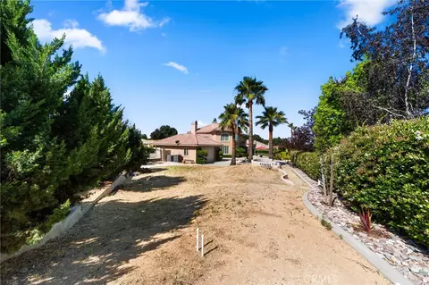 Exterior - 38136 Butterfly Ct, Yucaipa, CA 92399 photo 18 of 19