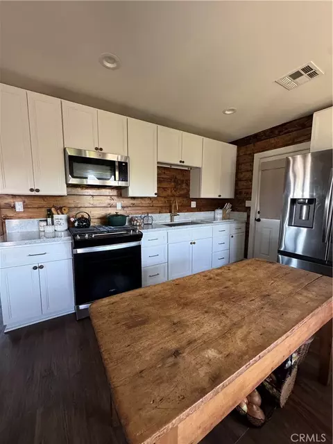 Kitchen - 1827 E Citrus, Redlands, CA 92374 photo 5 of 5