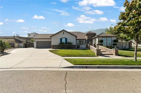 Exterior - 13558 Applegate Ct, Rancho Cucamonga, CA 91739 photo 2 of 15