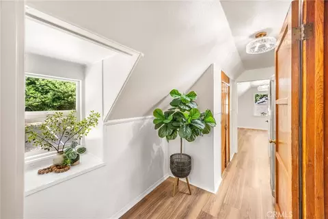Entry Way - 797 W W Vlg, Crestline, CA 92325 photo 2 of 2