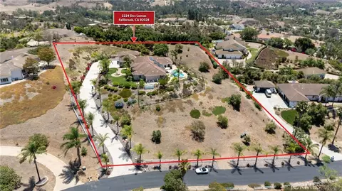 View/Area - 2224 Dos Lomas, Fallbrook, CA 92028 photo 1 of 4