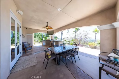 Exterior - 2224 Dos Lomas, Fallbrook, CA 92028 photo 10 of 23