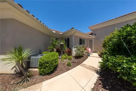 Exterior - 2224 Dos Lomas, Fallbrook, CA 92028 photo 9 of 20