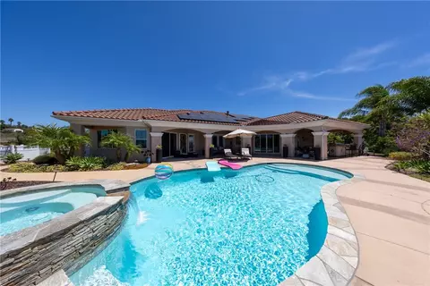 Exterior - 2224 Dos Lomas, Fallbrook, CA 92028 photo 15 of 20