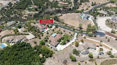 View/Area - 2224 Dos Lomas, Fallbrook, CA 92028 photo 4 of 4