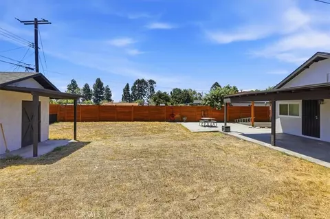 Exterior - 846 N 4th Ave, Upland, CA 91786 photo 13 of 18