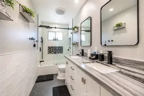Bath - 12531 San Mina Ct, Chino, CA 91710 photo 3 of 3
