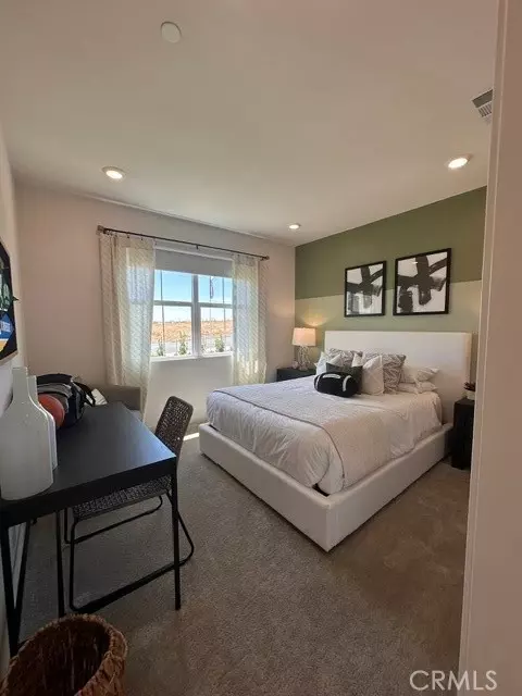 Bedroom - 4233 Daisy, Banning, CA 92220 photo 3 of 4