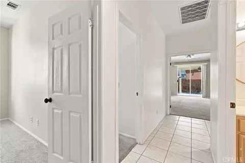 Entry Way - 8935 Hydrangea, Hesperia, CA 92344 photo 1 of 4