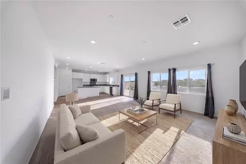 Living - 11633 Ford St, Beaumont, CA 92223 photo 2 of 3