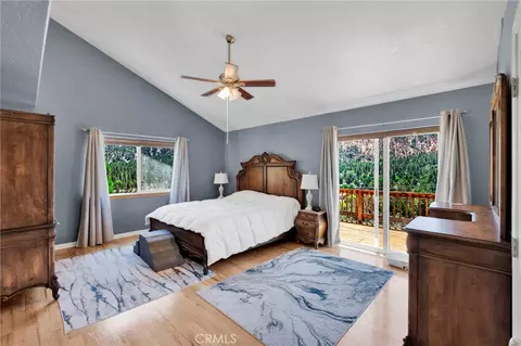 Bedroom - 6284 Apple Vis, Wrightwood, CA 92397 photo 2 of 4