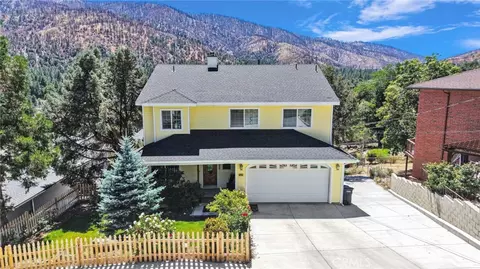 Exterior - 6284 Apple Vis, Wrightwood, CA 92397 photo 4 of 17