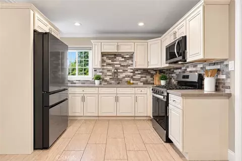 Kitchen - 249 W Morgan, Rialto, CA 92376 photo 1 of 4