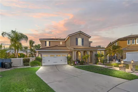 Exterior - 1551 Rose Arbor Ct, Redlands, CA 92374 photo 4 of 11