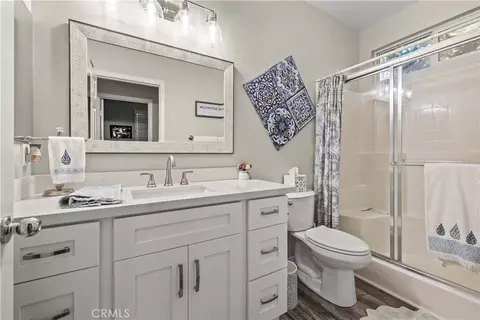 Bath - 1551 Rose Arbor Ct, Redlands, CA 92374 photo 1 of 5