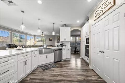 Kitchen - 1551 Rose Arbor Ct, Redlands, CA 92374 photo 5 of 6