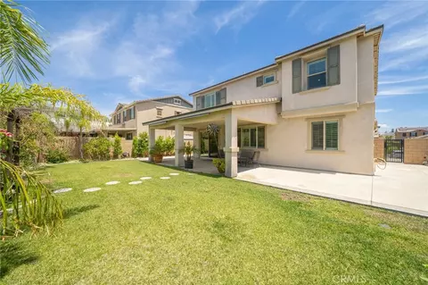 Exterior - 5960 Brown Ct, Fontana, CA 92336 photo 13 of 18