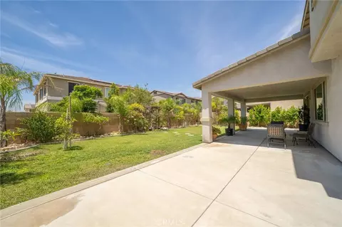 Exterior - 5960 Brown Ct, Fontana, CA 92336 photo 11 of 18