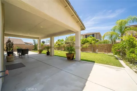 Exterior - 5960 Brown Ct, Fontana, CA 92336 photo 8 of 18