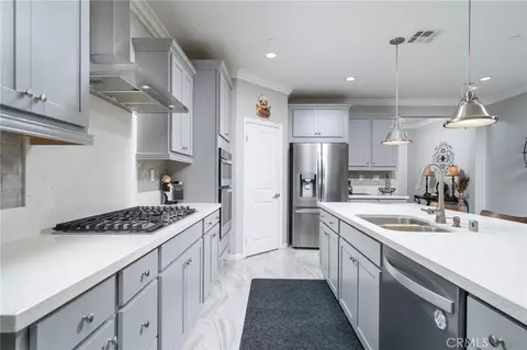 Kitchen - 5960 Brown Ct, Fontana, CA 92336 photo 2 of 4