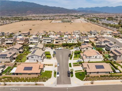 View/Area - 5960 Brown Ct, Fontana, CA 92336 photo 10 of 16