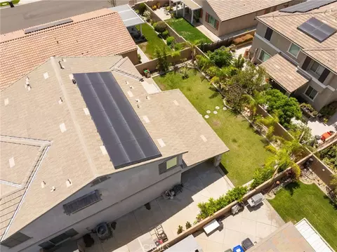 View/Area - 5960 Brown Ct, Fontana, CA 92336 photo 4 of 16