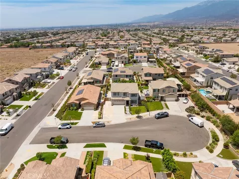View/Area - 5960 Brown Ct, Fontana, CA 92336 photo 12 of 16