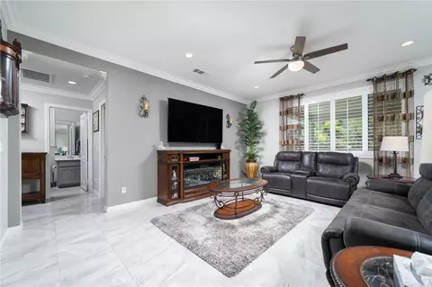 Entry Way - 5960 Brown Ct, Fontana, CA 92336 photo 3 of 4