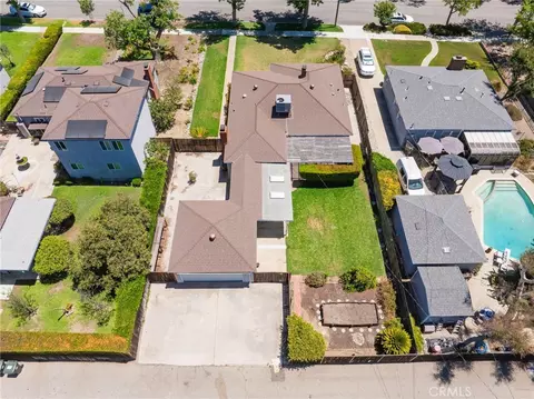 View/Area - 695 N Laurel Ave, Upland, CA 91786 photo 4 of 12