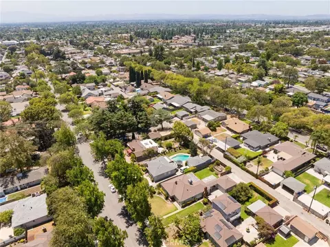 View/Area - 695 N Laurel Ave, Upland, CA 91786 photo 10 of 12