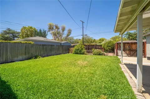 Exterior - 695 N Laurel Ave, Upland, CA 91786 photo 8 of 20