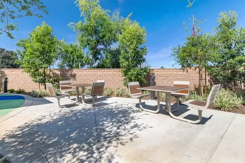 View/Area - 9545 Hannah Way, Riverside, CA 92503 photo 1 of 1