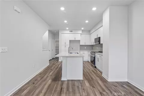 Entry Way - 9549 Hannah Way, Riverside, CA 92503 photo 2 of 3