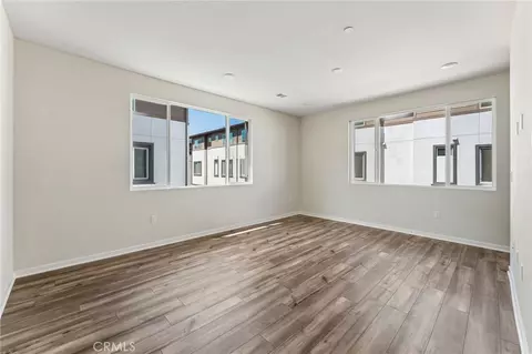 Living - 9548 Hannah Way, Riverside, CA 92503 photo 2 of 4