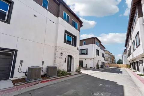 Exterior - 9548 Hannah Way, Riverside, CA 92503 photo 2 of 3